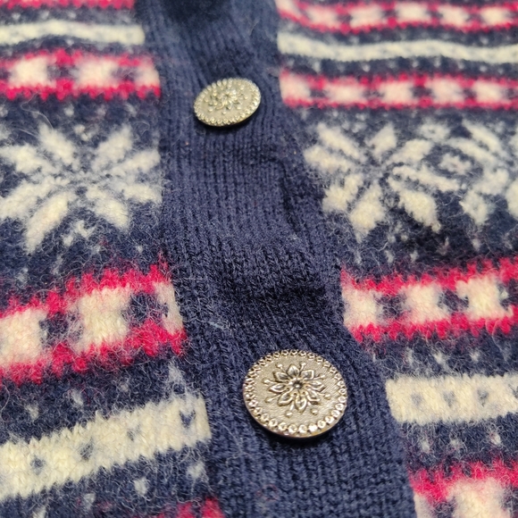 Pendleton Fair Isle Snowflake Virgin Wool Cardigan USA Made‎ Shrunken Sweater ** - Picture 4 of 12